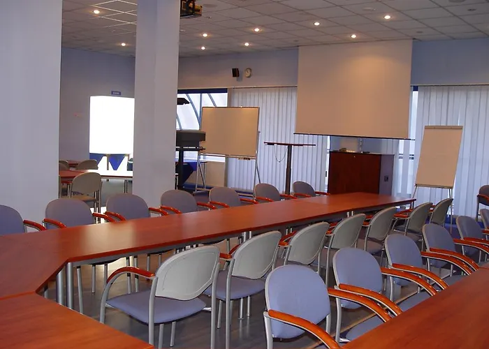 222 Отель Познань