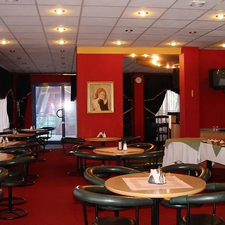 222 2* Poznań